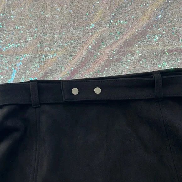 Haute Monde Black A-Line Mini Skirt Cocktail! Velour! With the tag - Picture 2 of 6